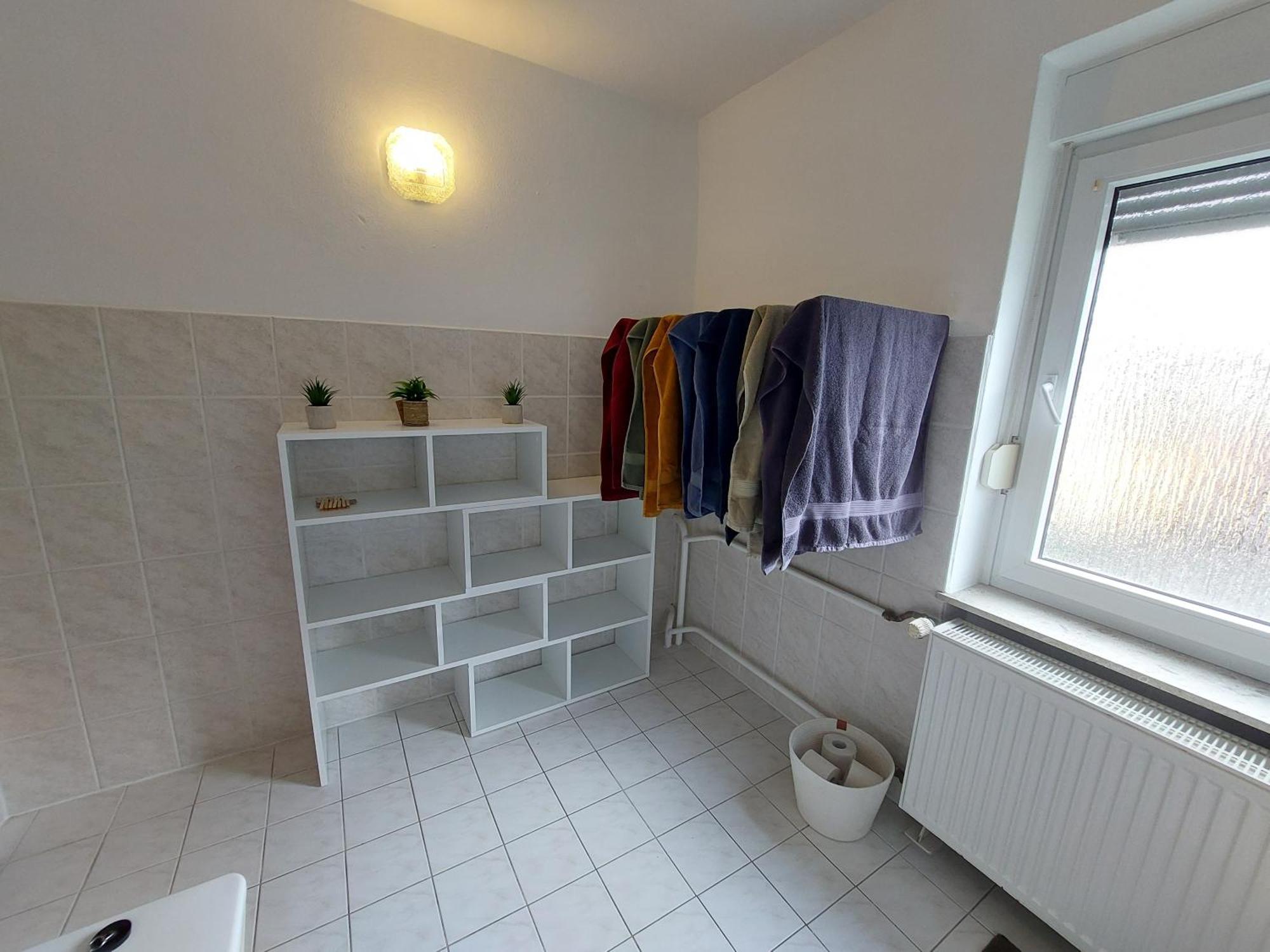 Cozy Home, 7 Beds, Wifi, Kitchen, Balcony, Bielefeld Center Exteriör bild